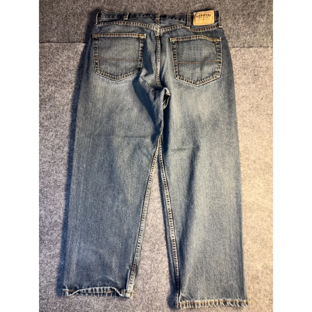 Levi's Jeans Men's‎ 38x29 Blue Denim Faded Medium Wash Relaxed Fit Straight Leg